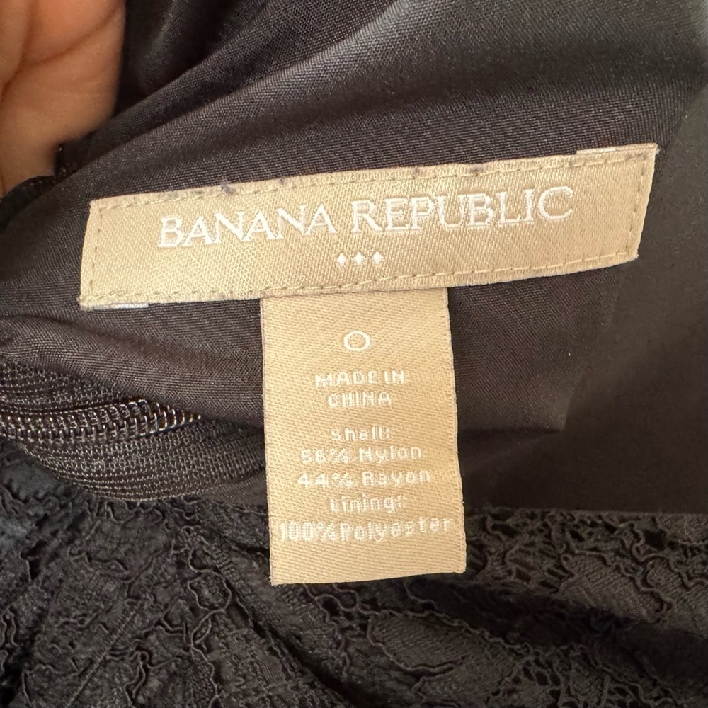 Banana Republic Black Lace Sheath Dress Size 0 Elegant Cocktail Party Classic - Picture 5 of 6